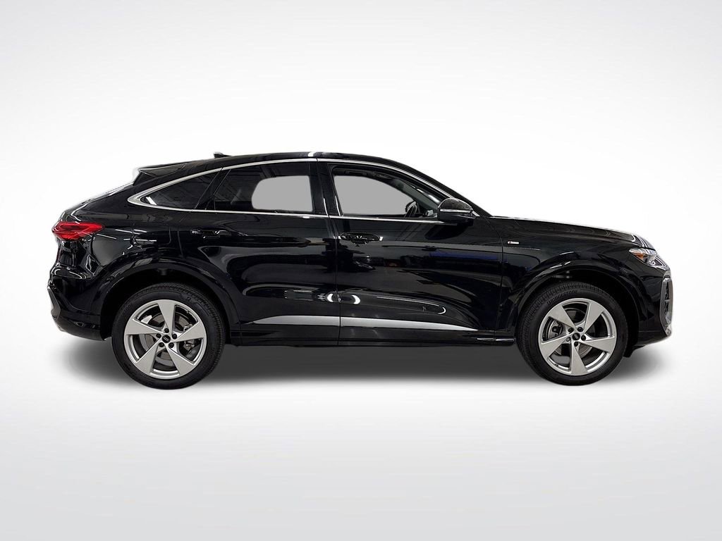 New 2025 Audi Q5 Premium Plus image 6