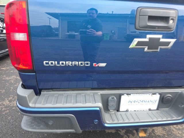 Used 2019 Chevrolet Colorado Z71 AWD/4WD image 8
