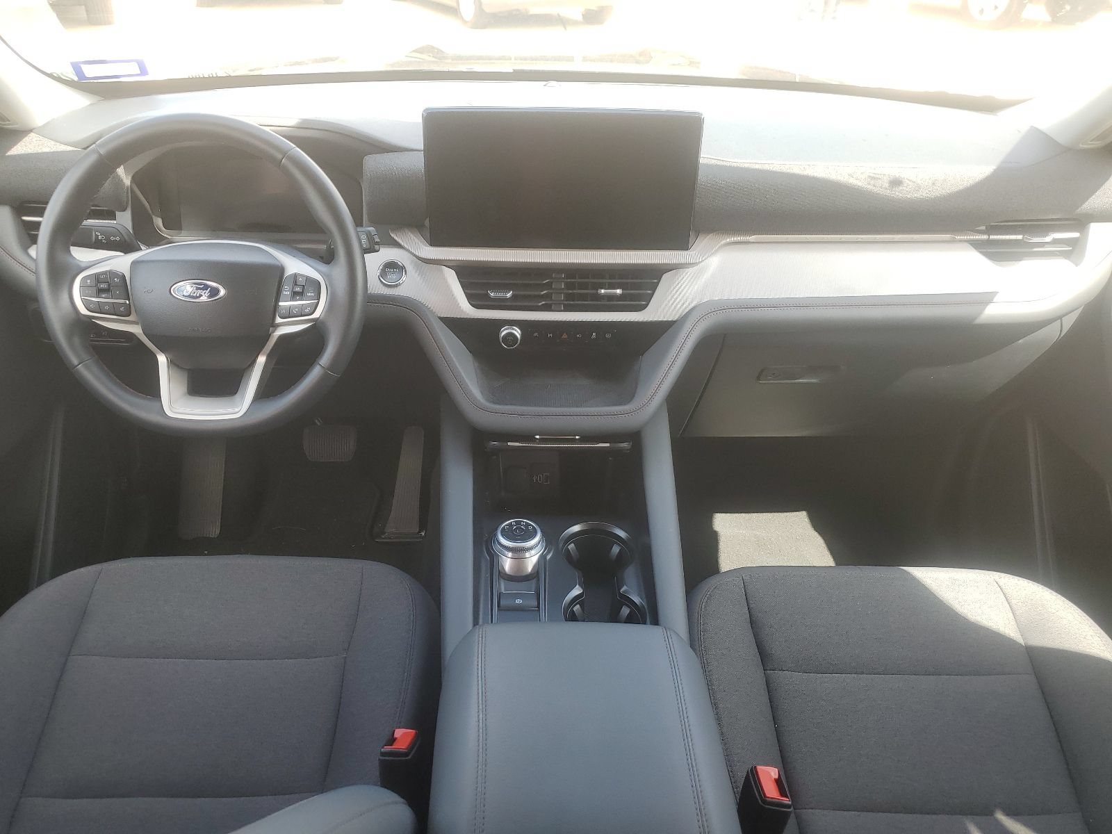 Used 2025 Ford Explorer Active RWD image 9