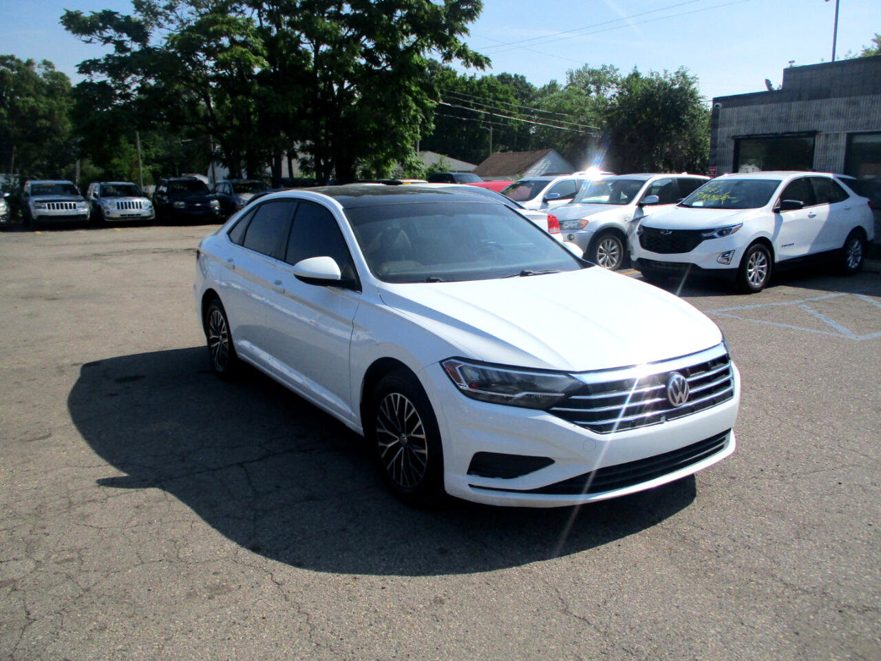 Used 2019 Volkswagen Jetta SE image 1