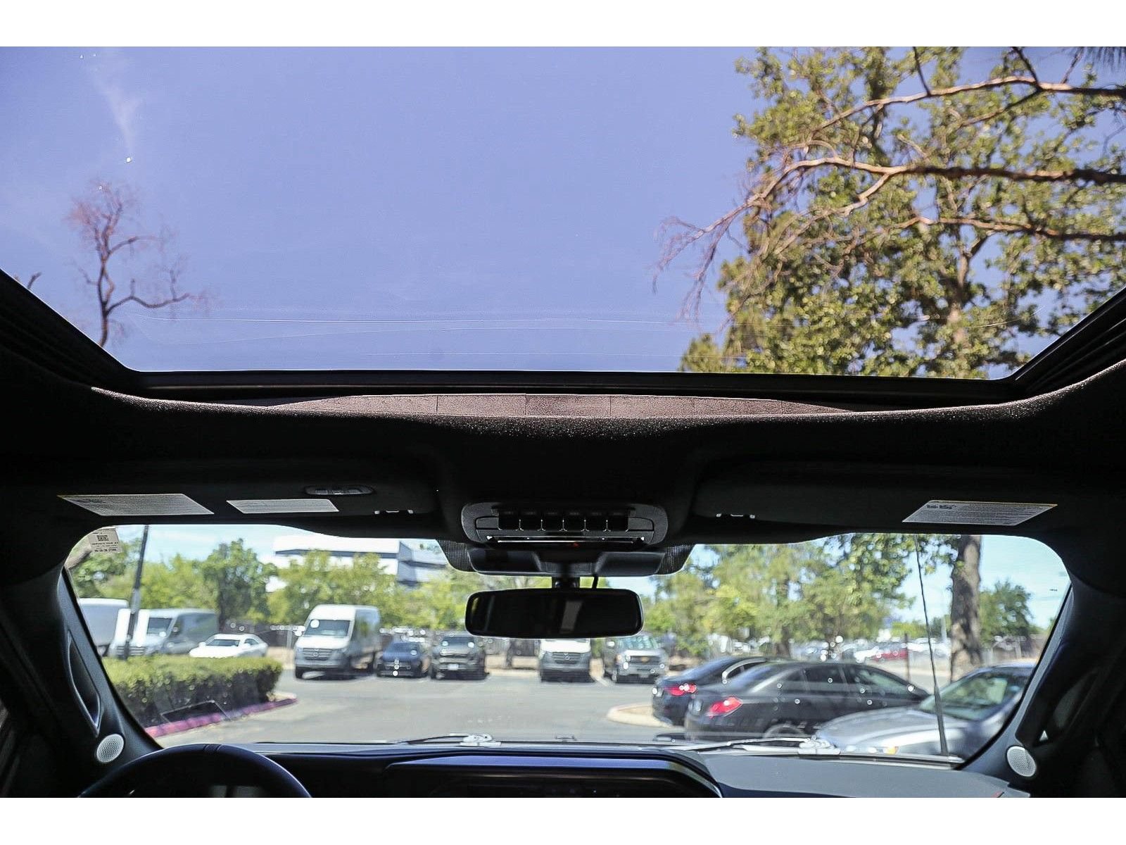 Used 2025 Ford F150 Raptor AWD/4WD image 14