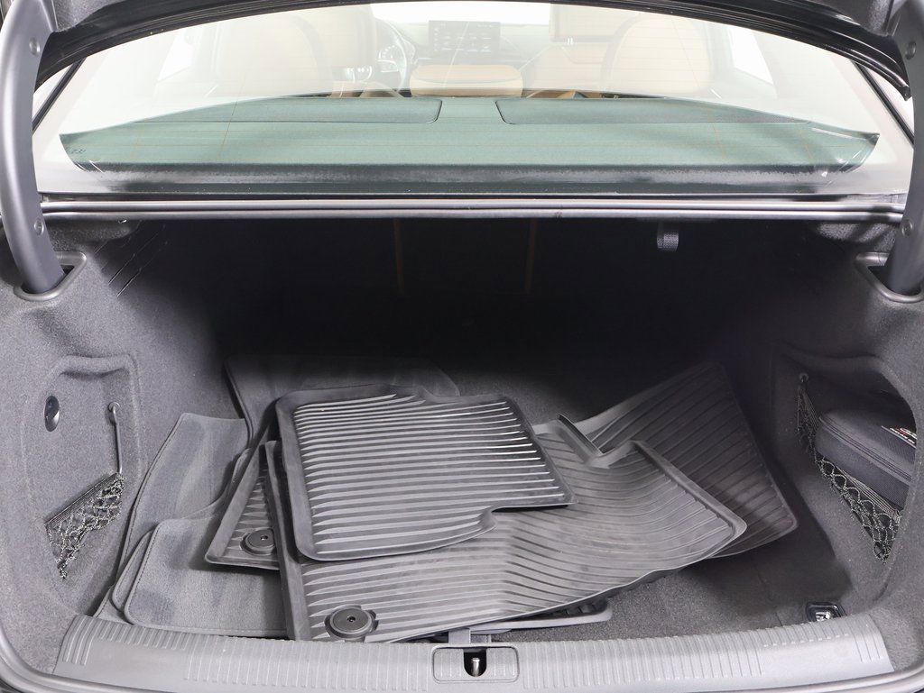 Used 2020 Audi A4 2.0T Premium w/ Convenience Package image 15