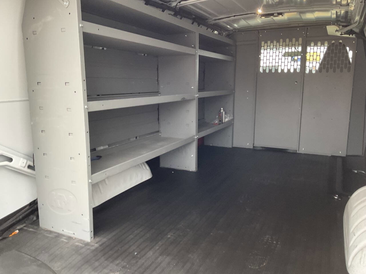 Used 2022 Chevrolet Express 2500 w/ Driver Convenience Package image 12