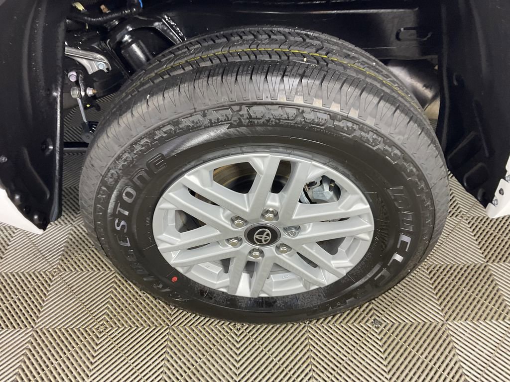 New 2026 Toyota Tundra SR5 image 5