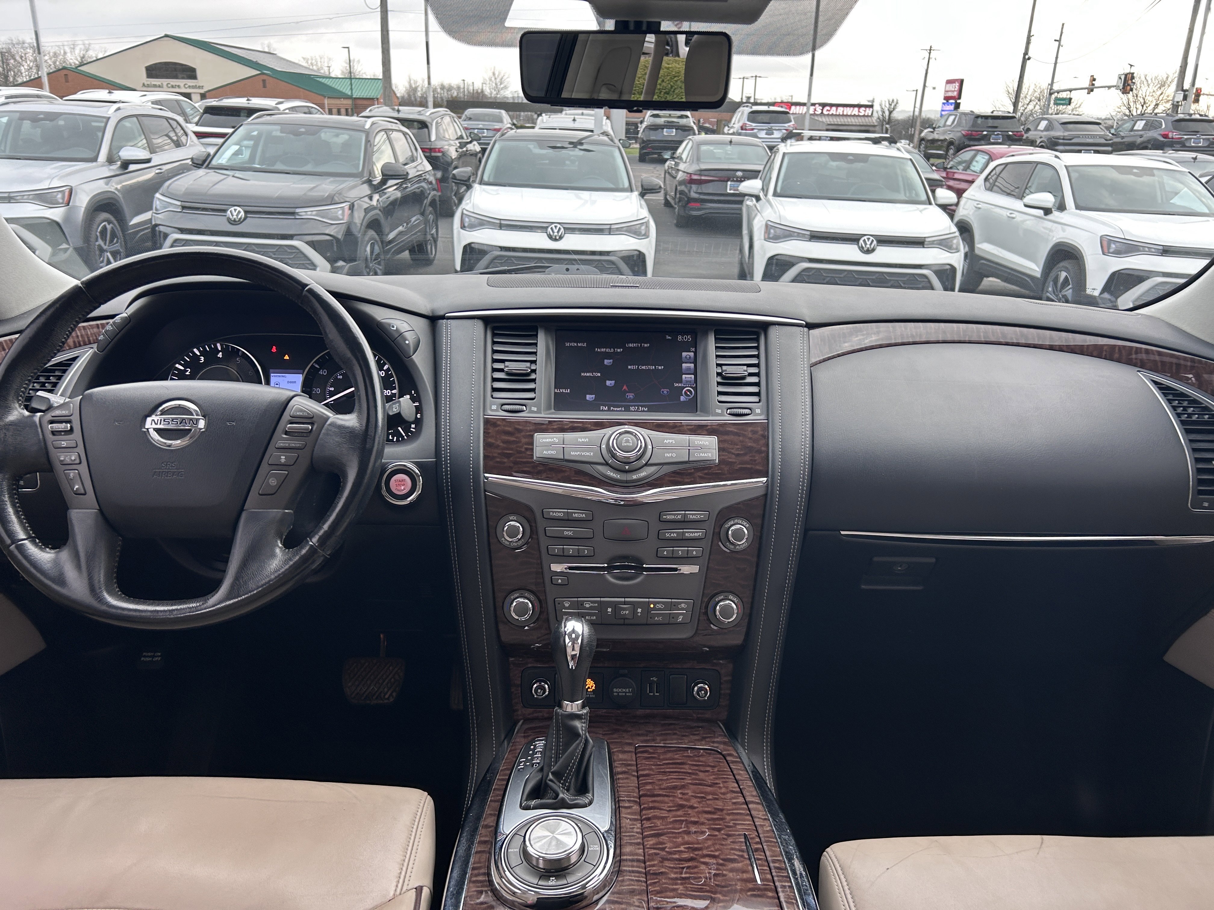 Used 2019 Nissan Armada Platinum image 10