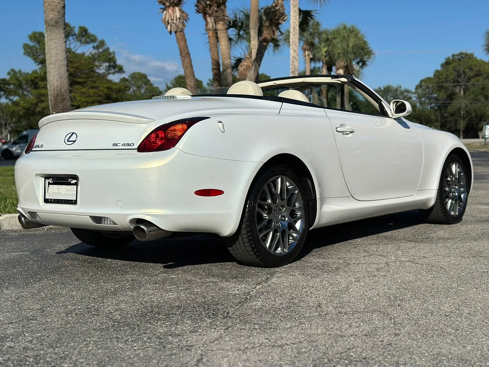 Used 2003 Lexus SC 430 Convertible RWD image 23