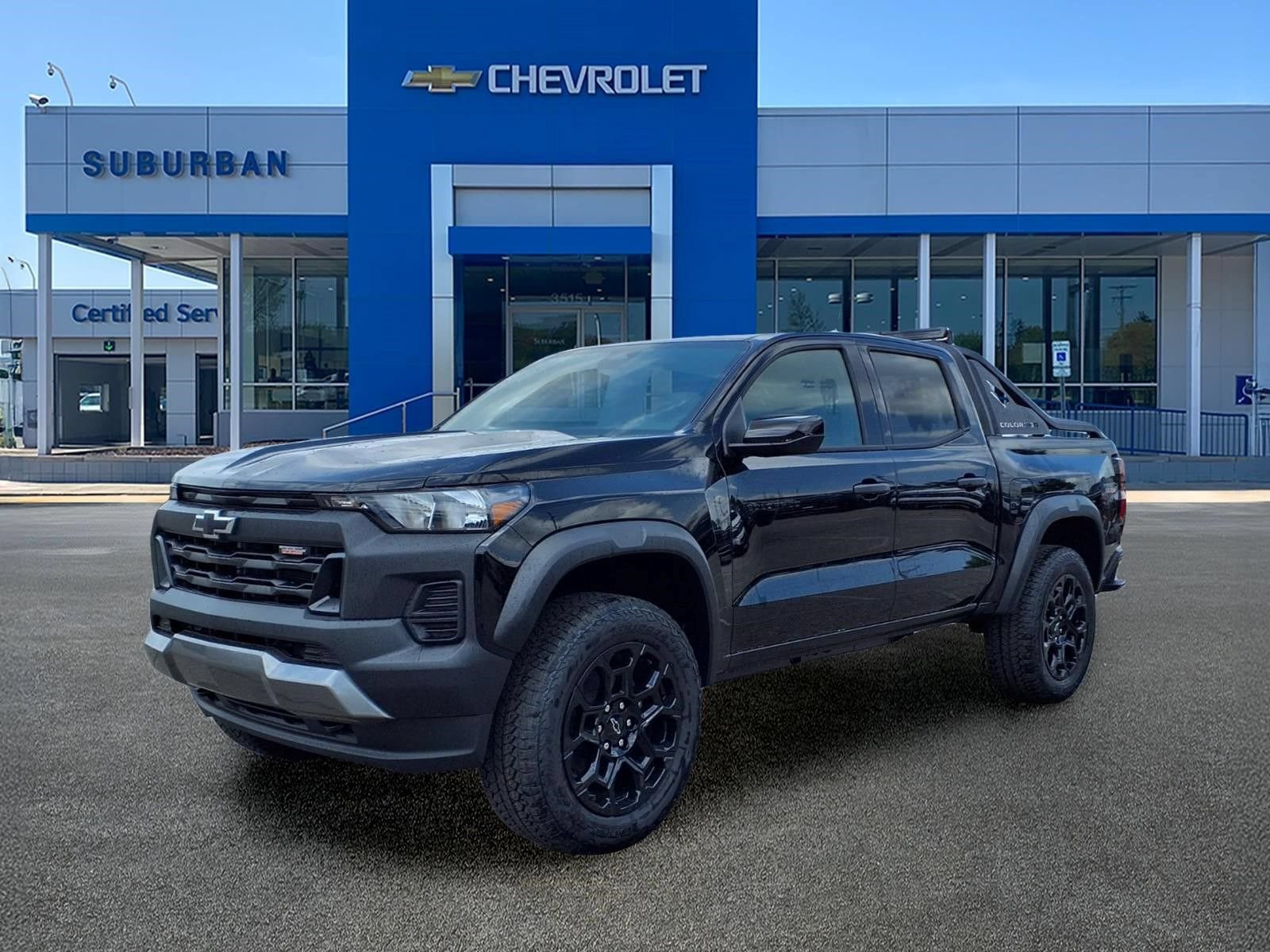 New 2026 Chevrolet Colorado Trail Boss w/ Midnight Edition AWD/4WD image 1