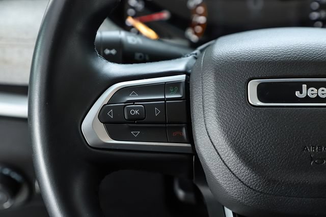 Used 2022 Jeep Compass Latitude AWD/4WD image 25