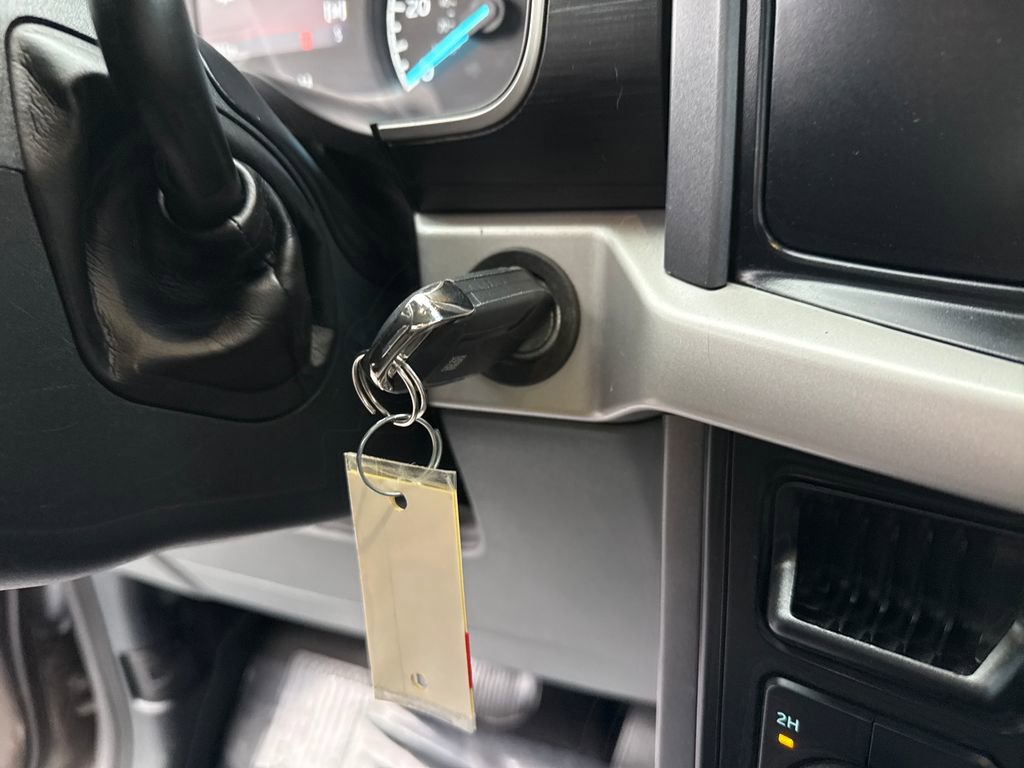 Used 2023 Ford F150 XLT image 31