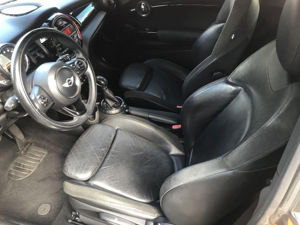 Used 2014 MINI Cooper 2-Door Hardtop image 8