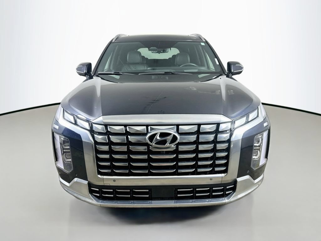 Used 2024 Hyundai Palisade Calligraphy AWD/4WD image 2
