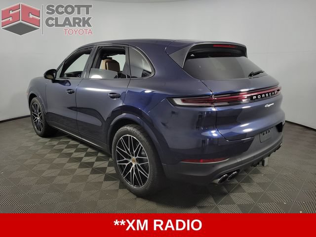 Used 2025 Porsche Cayenne AWD/4WD image 5