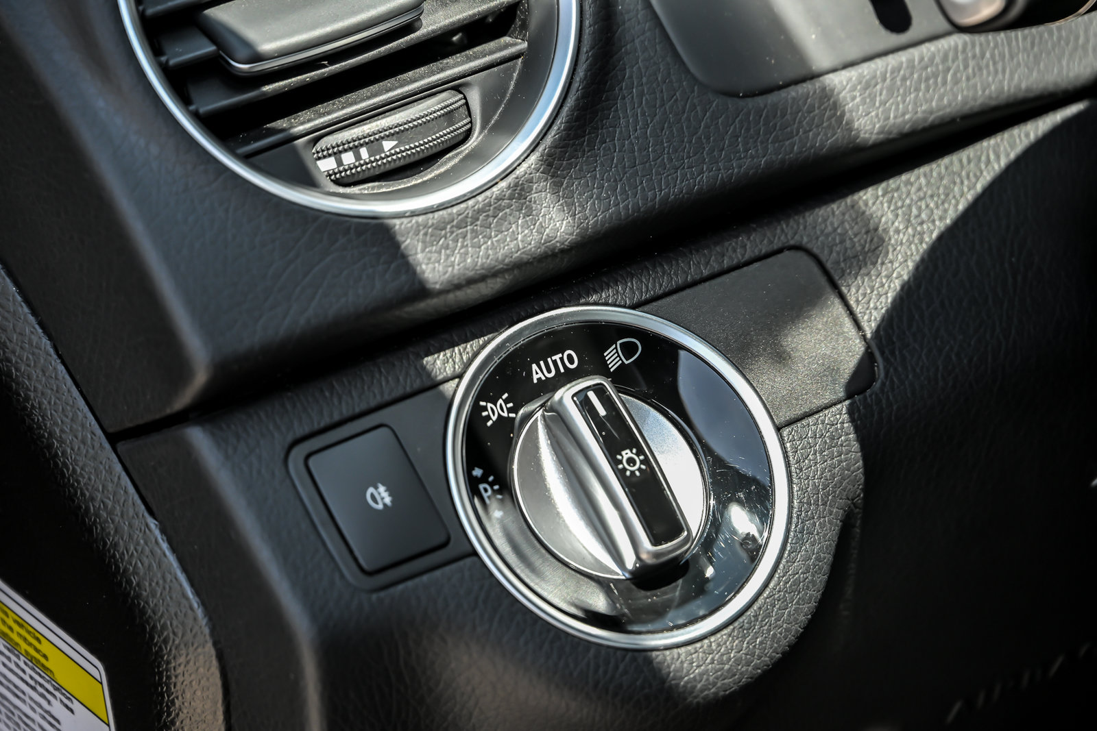 Used 2013 Mercedes-Benz C 300 4MATIC Sedan image 26