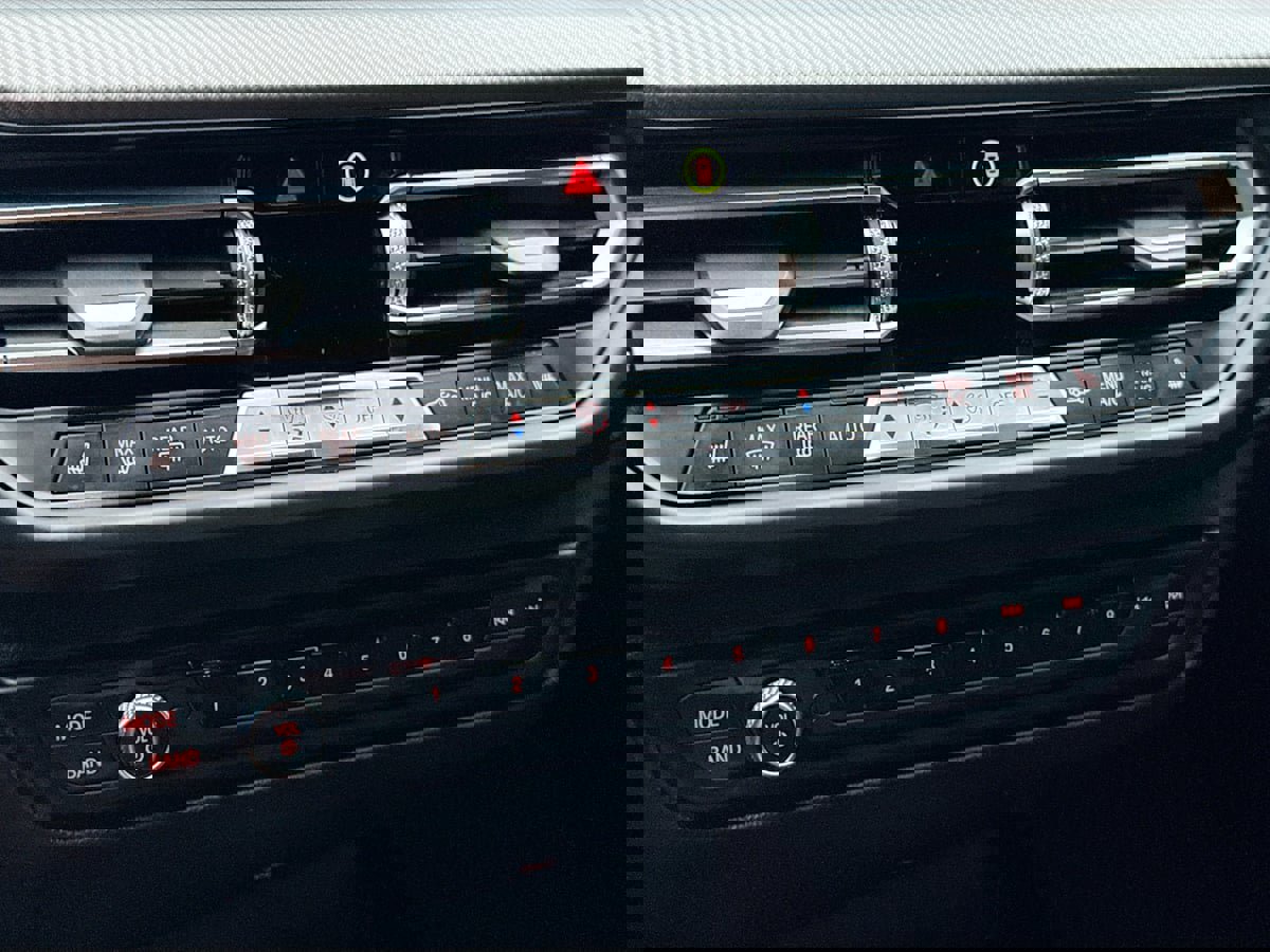 Used 2020 BMW M235i xDrive Gran Coupe image 16