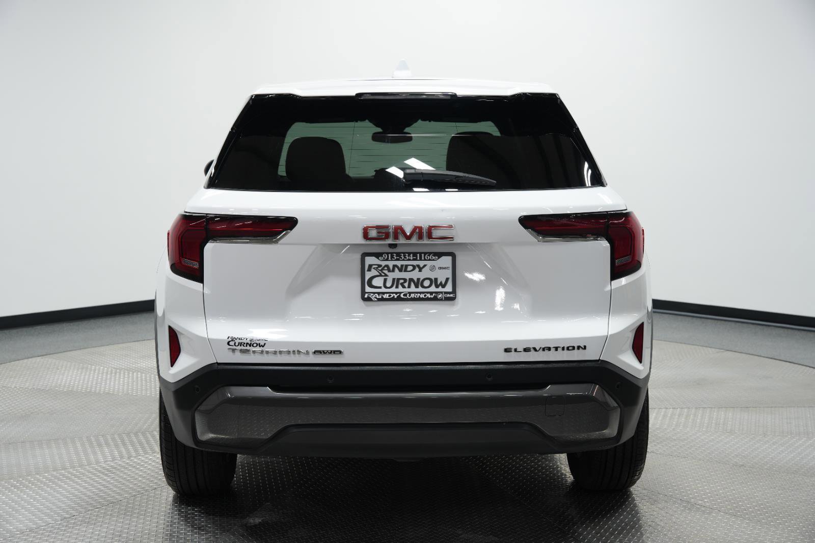 Used 2025 GMC Terrain Elevation image 7