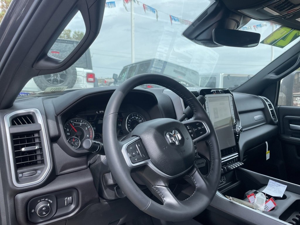 New 2024 RAM 2500 Big Horn w/ Night Edition image 18