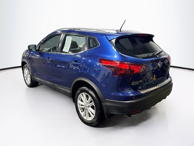 Used 2018 Nissan Rogue Sport SV AWD/4WD image 7