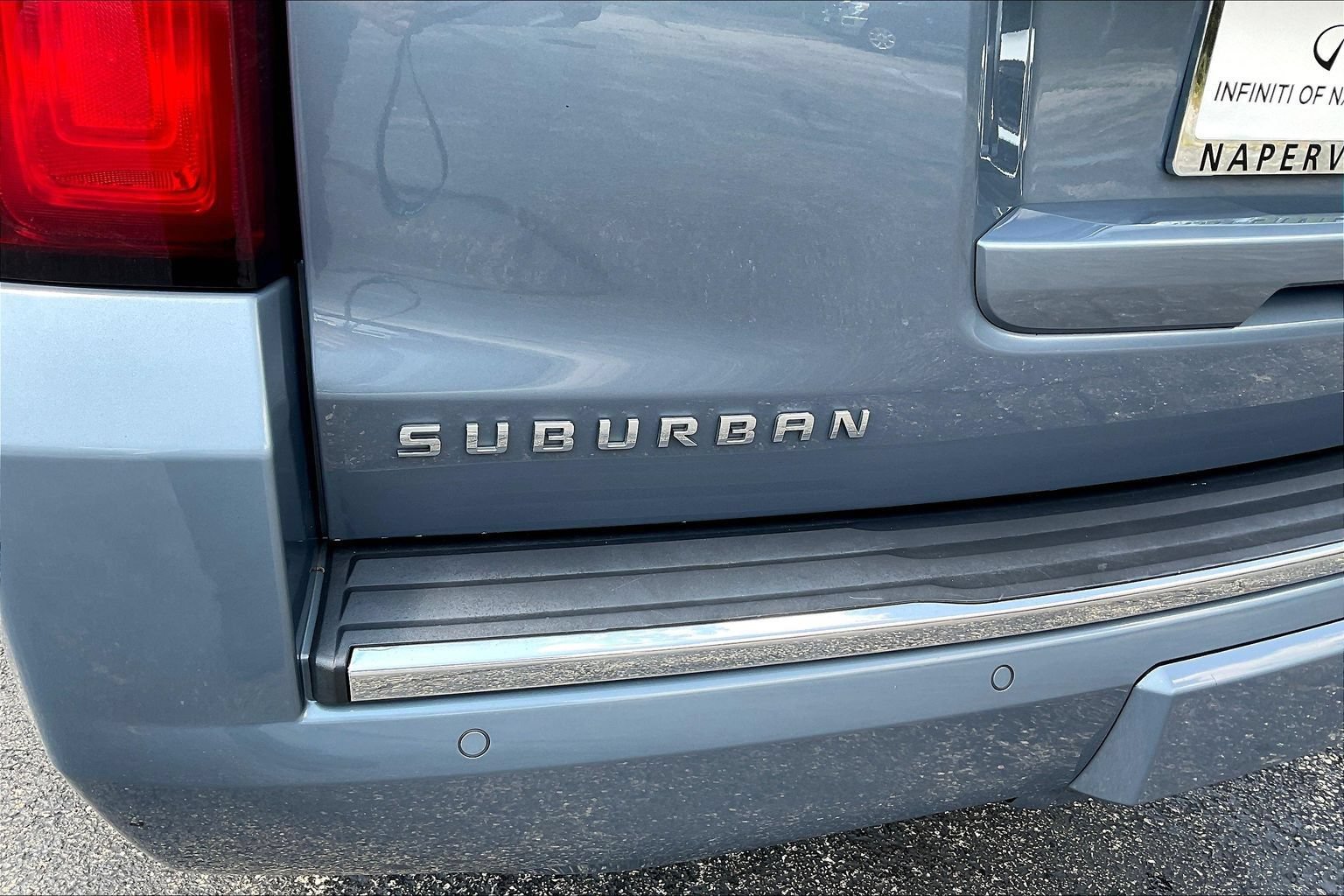 Used 2015 Chevrolet Suburban LTZ AWD/4WD image 23