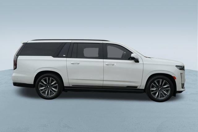 Used 2022 Cadillac Escalade ESV Sport w/ Touring Package AWD/4WD image 10