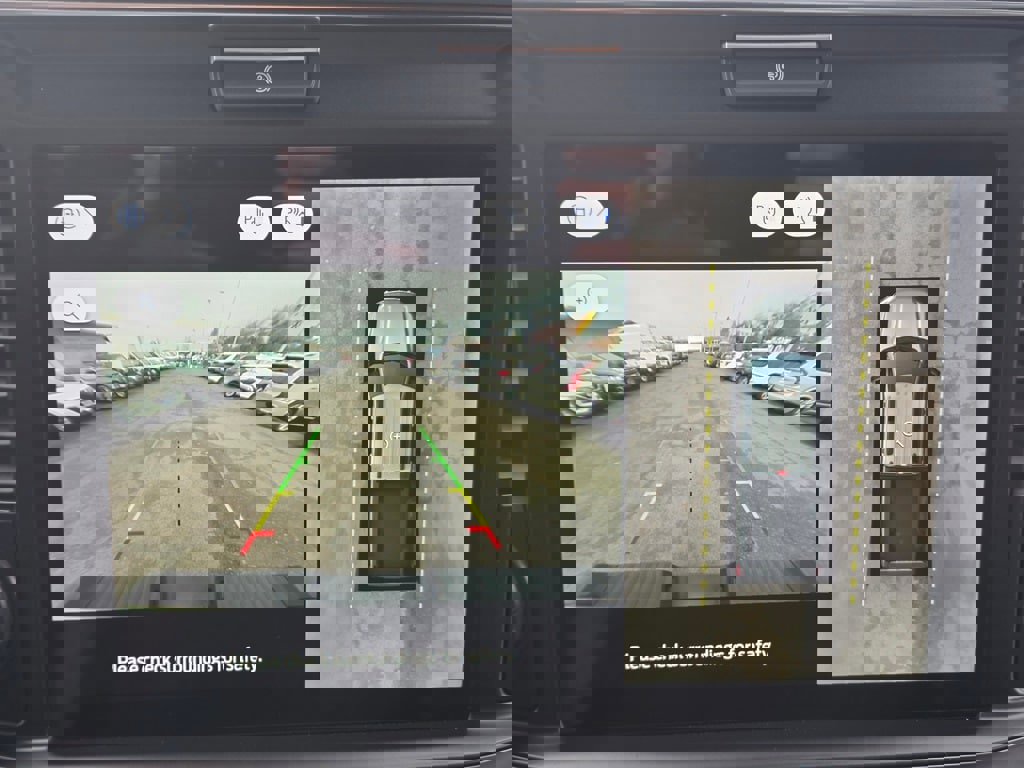 New 2025 Ford F350 Lariat w/ Lariat Ultimate Package image 13