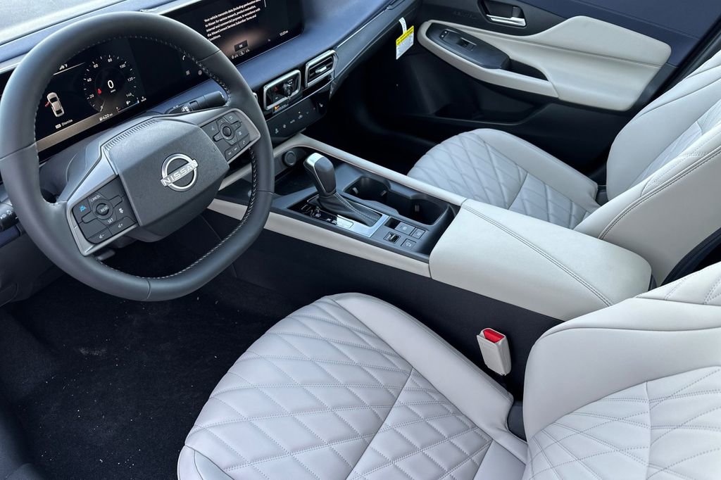 New 2026 Nissan Sentra SL w/ Floor Mat Package image 10