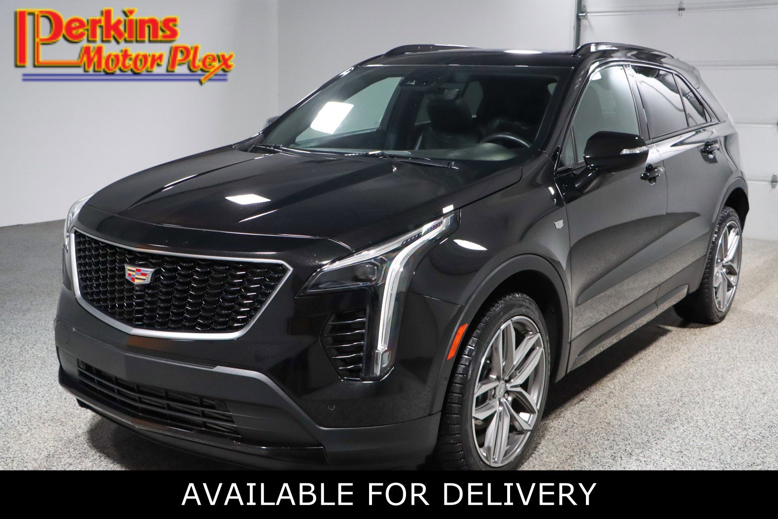 Used 2022 Cadillac XT4 Sport image 1