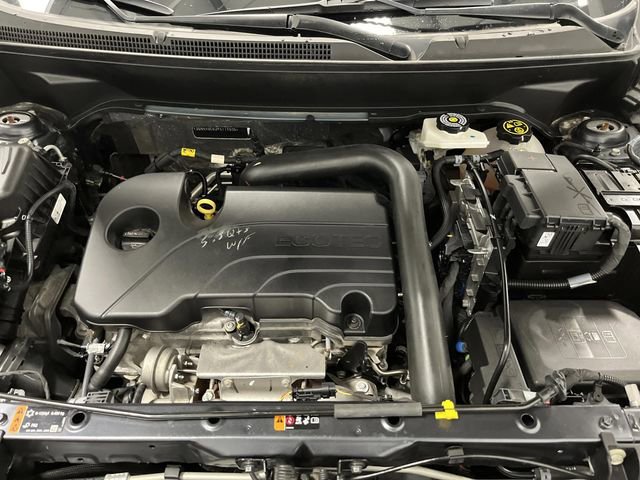 Used 2023 Chevrolet Equinox LT image 36