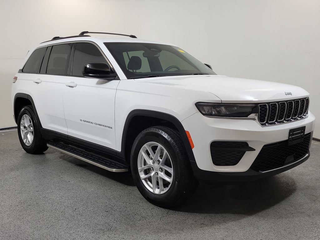 Used 2024 Jeep Grand Cherokee Laredo X w/ Trailer Tow Package RWD video 1