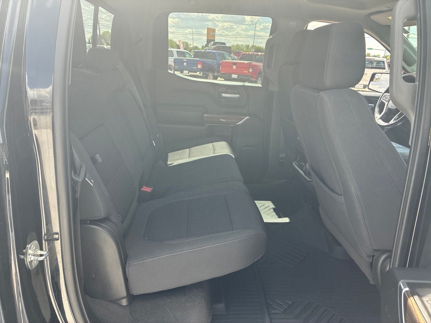 Used 2021 Chevrolet Silverado 1500 LT Trail Boss w/ Convenience Package II AWD/4WD image 20
