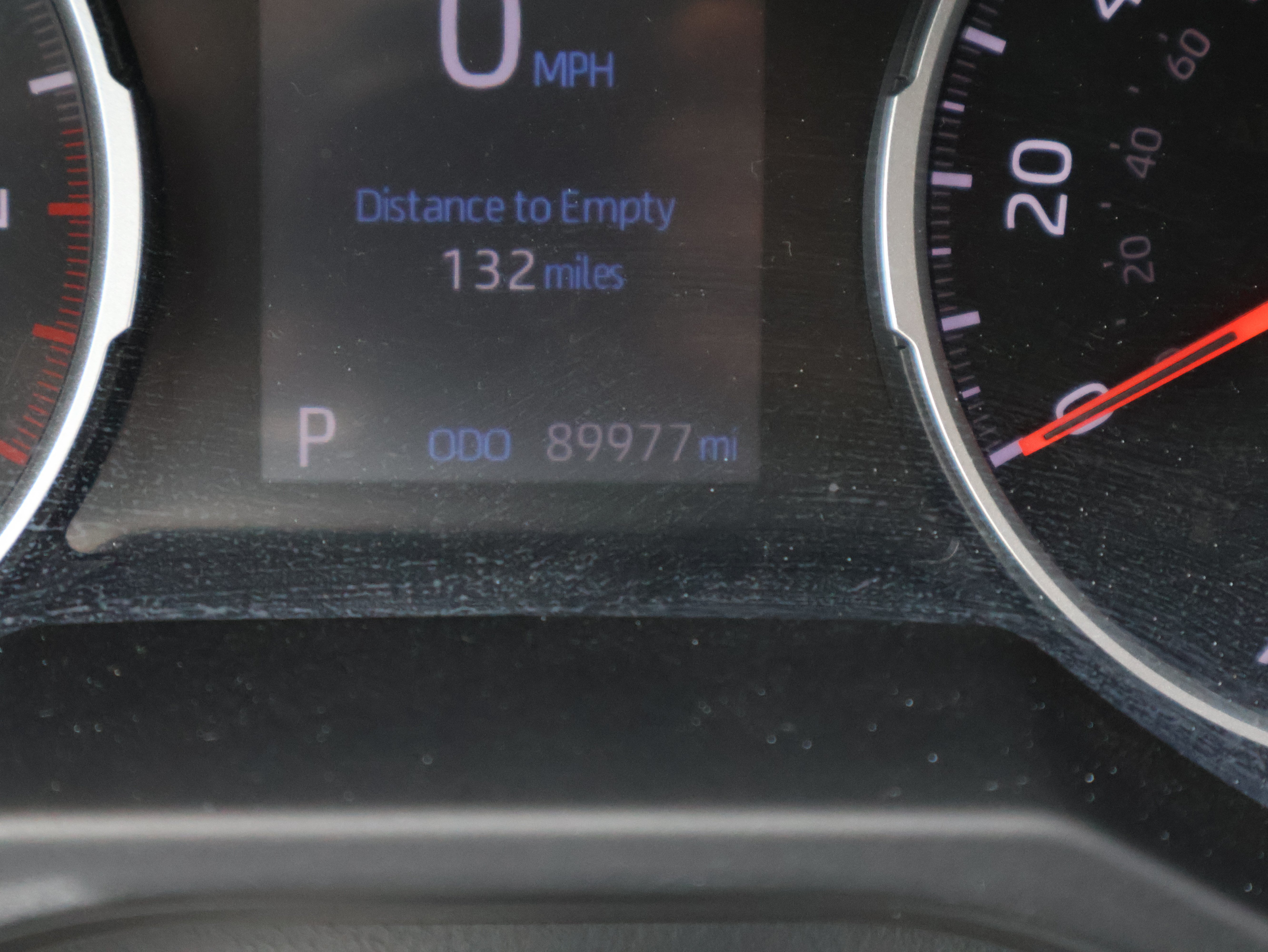 Used 2020 Toyota RAV4 LE AWD/4WD image 29