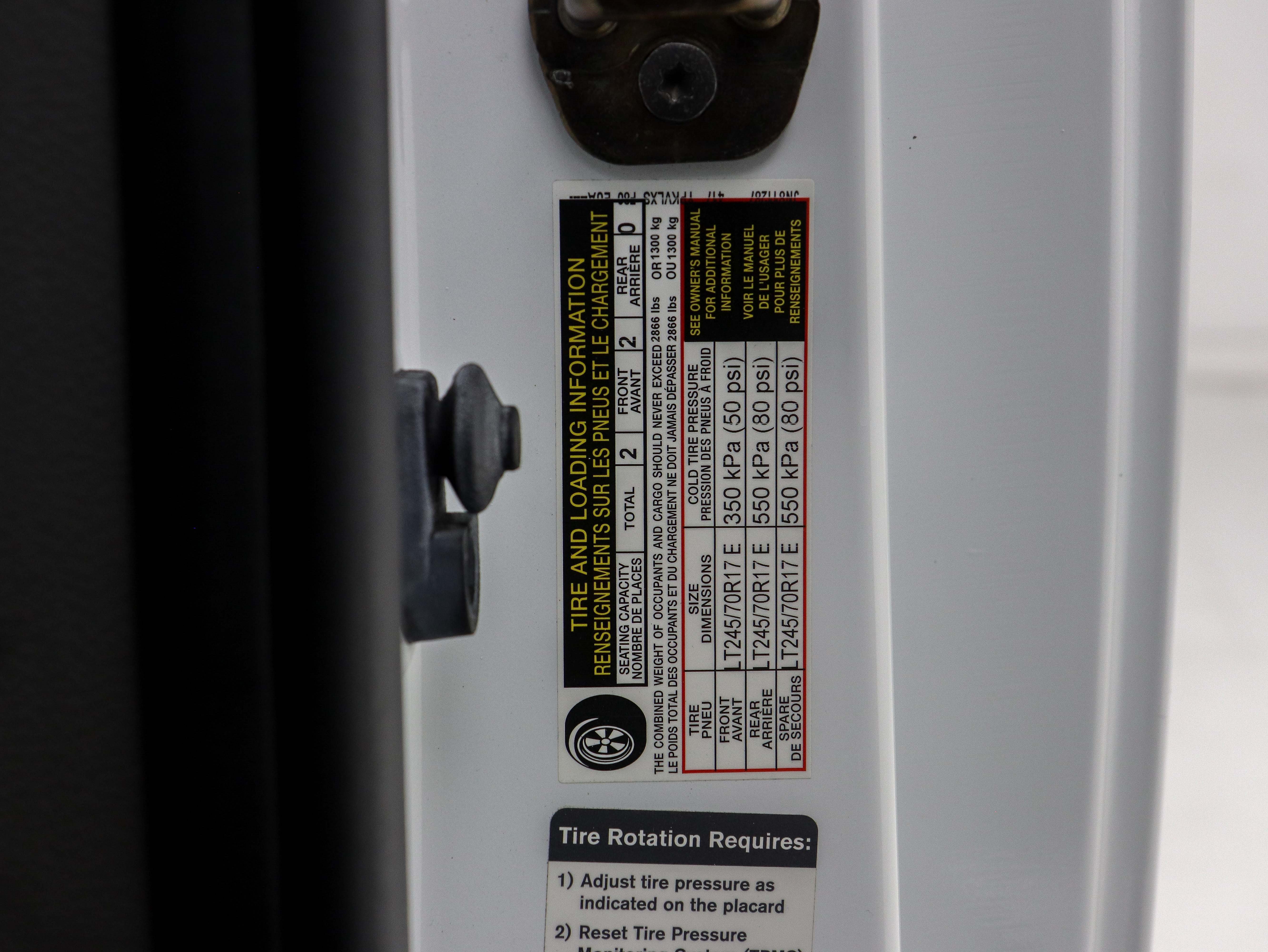 Used 2018 Nissan NV 2500 SV RWD image 29