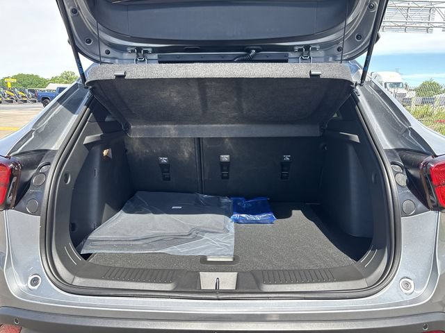New 2026 Chevrolet Trax RS w/ Sunroof Package FWD image 19