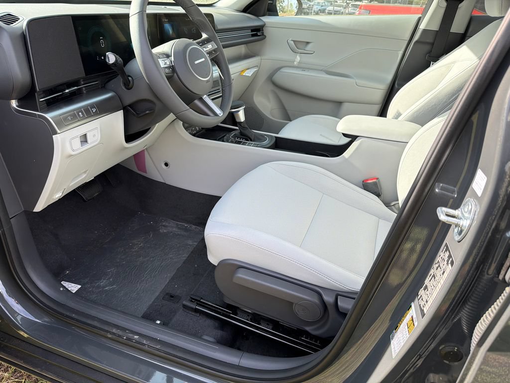 New 2026 Hyundai Kona SEL Sport FWD image 9