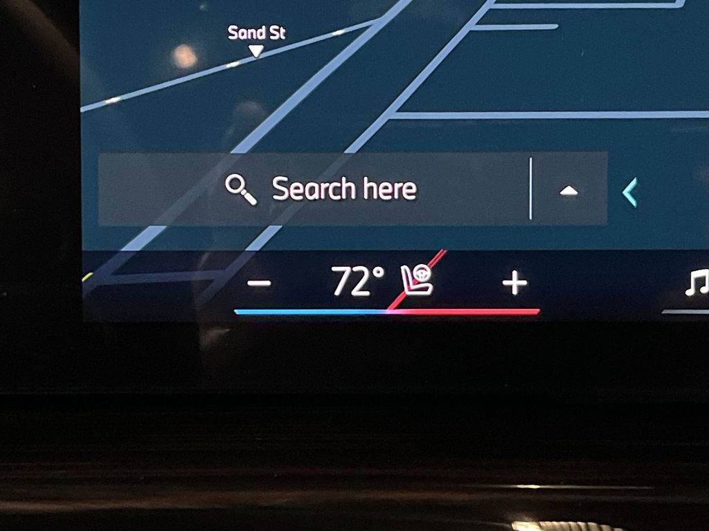 Used 2026 BMW X7 xDrive40i image 19