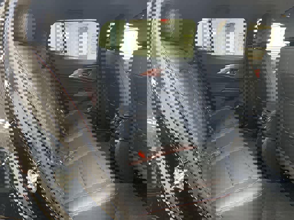 Used 2024 Chevrolet Equinox EV RS image 19