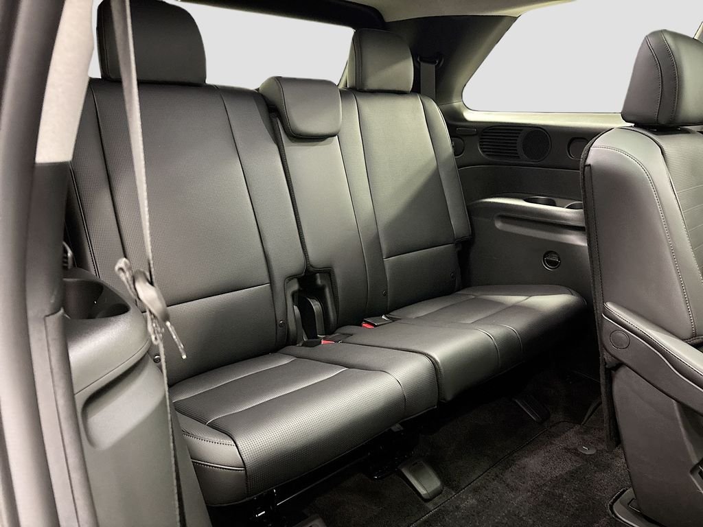 Certified 2026 Hyundai Palisade Limited AWD/4WD image 28