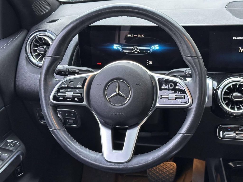 Used 2023 Mercedes-Benz GLB 250 4MATIC image 18