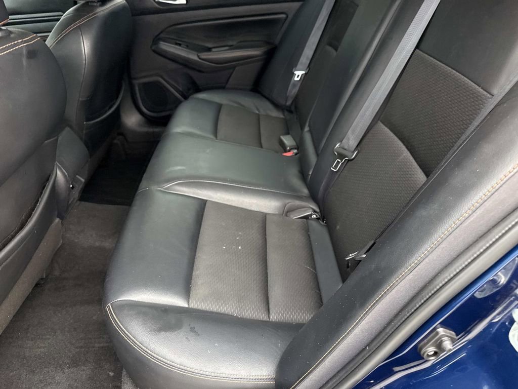 Used 2019 Nissan Altima 2.5 SR w/ SR Premium Package FWD image 14