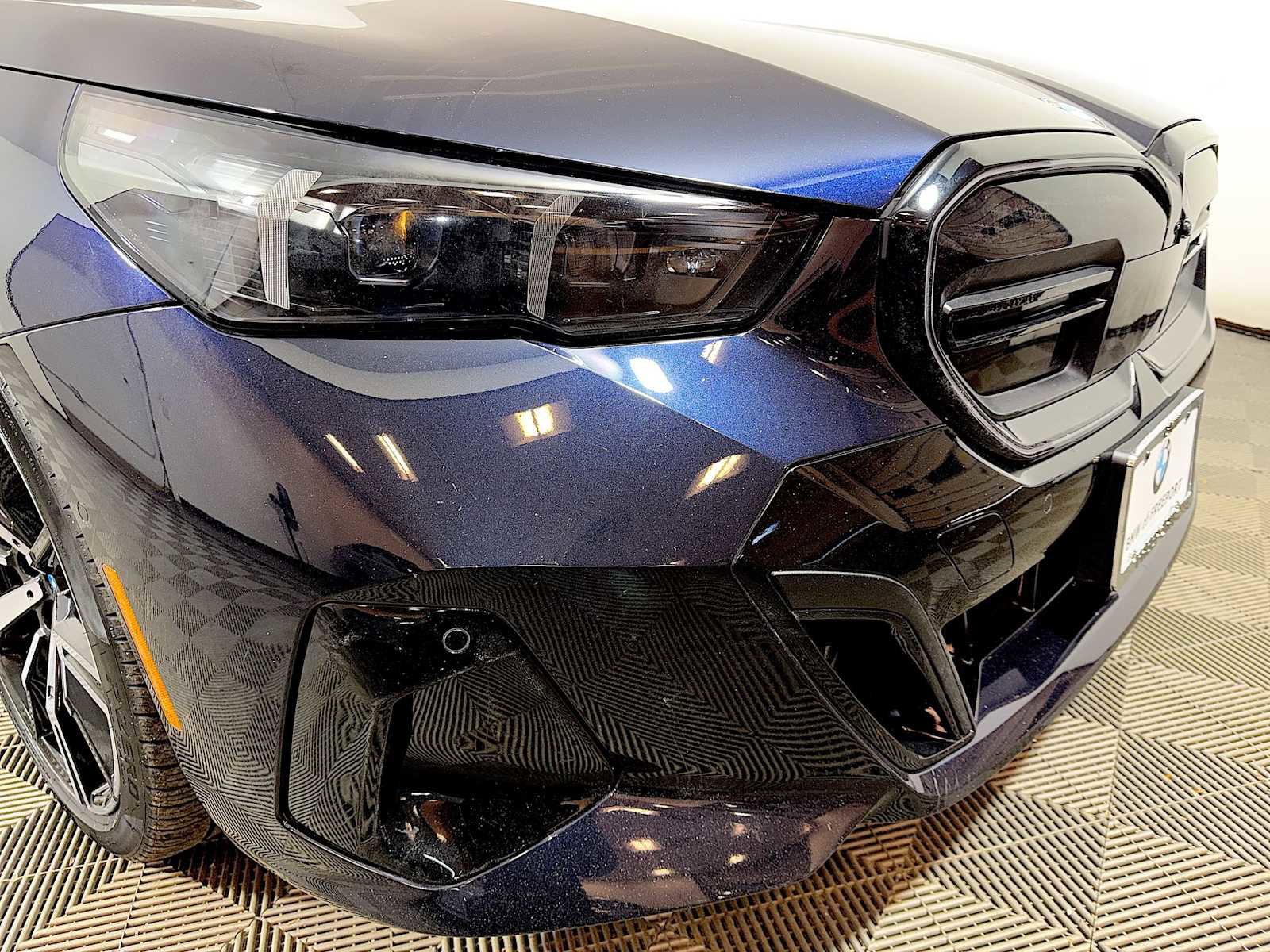 Used 2024 BMW i5 M60 w/ Premium Package image 26