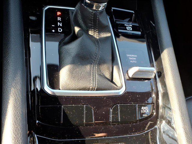 Used 2025 Jeep Compass Limited image 23