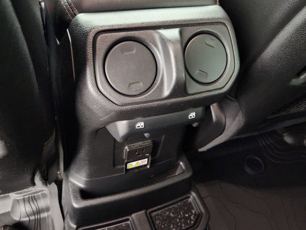 Used 2021 Jeep Wrangler Unlimited Rubicon w/ Trailer Tow Package image 30