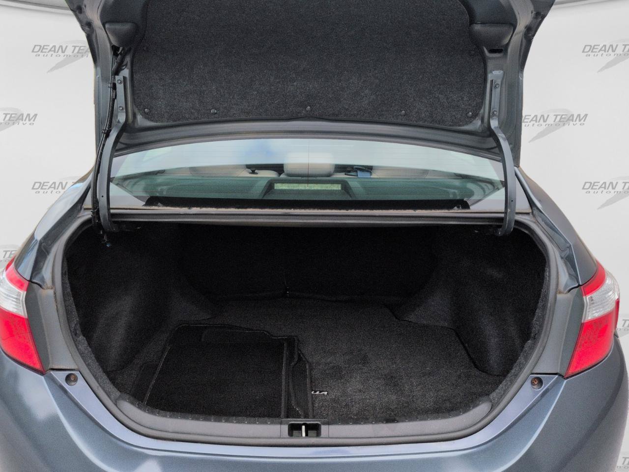 Used 2014 Toyota Corolla L FWD image 9