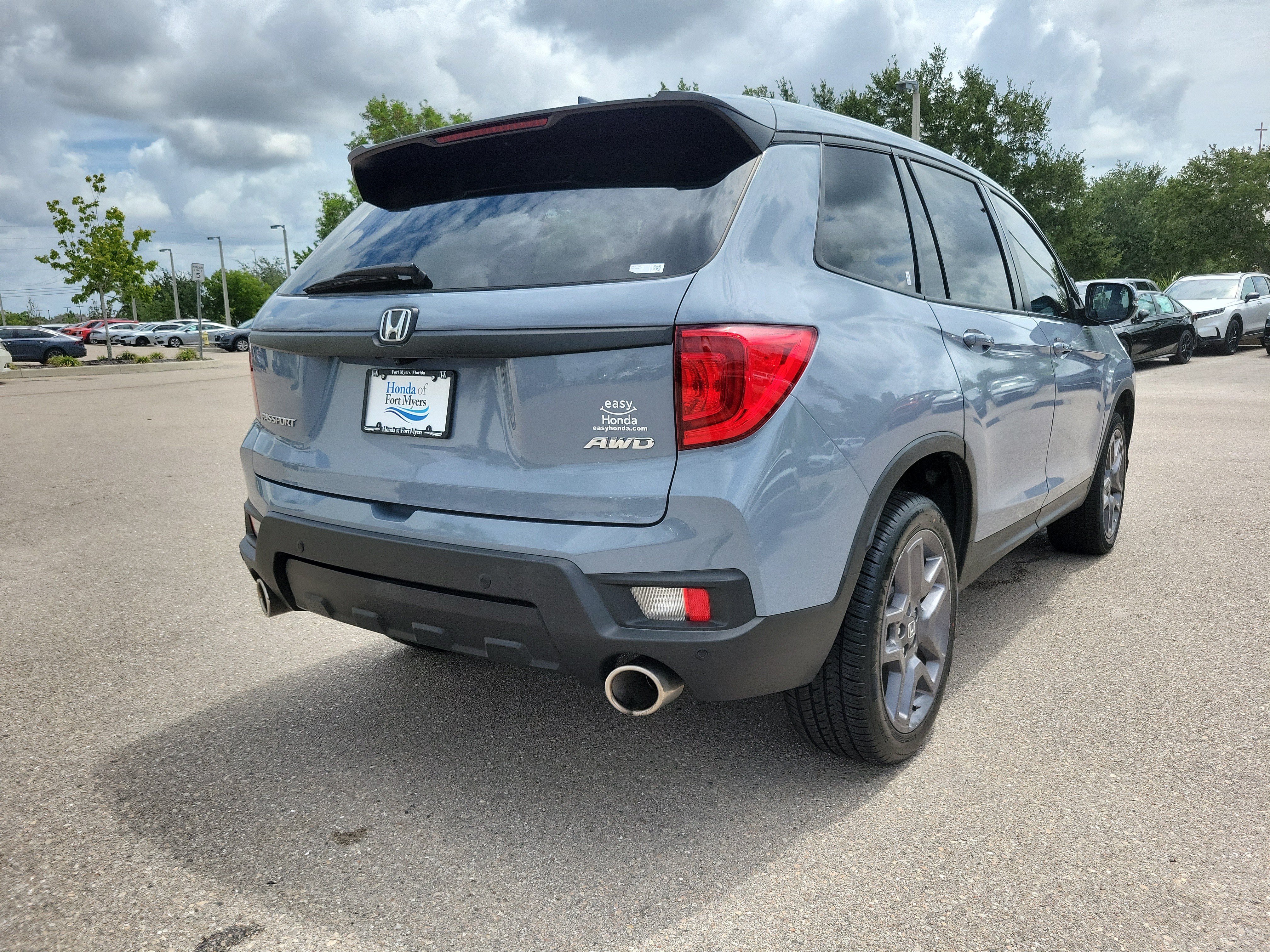 Used 2023 Honda Passport EX-L image 6