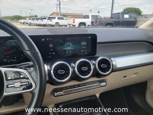 Used 2021 Mercedes-Benz GLB 250 image 23