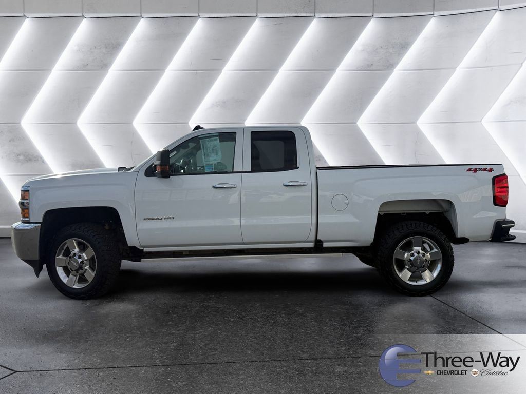 Used 2019 Chevrolet Silverado 2500 W/T image 2
