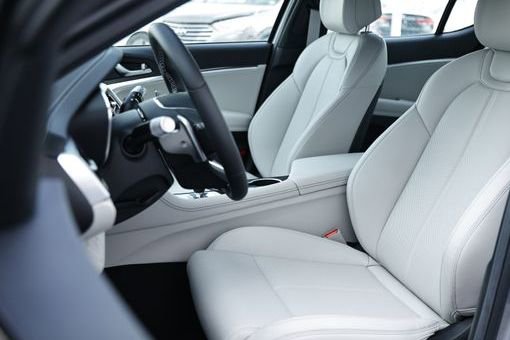 New 2025 Genesis G70 2.5T image 21