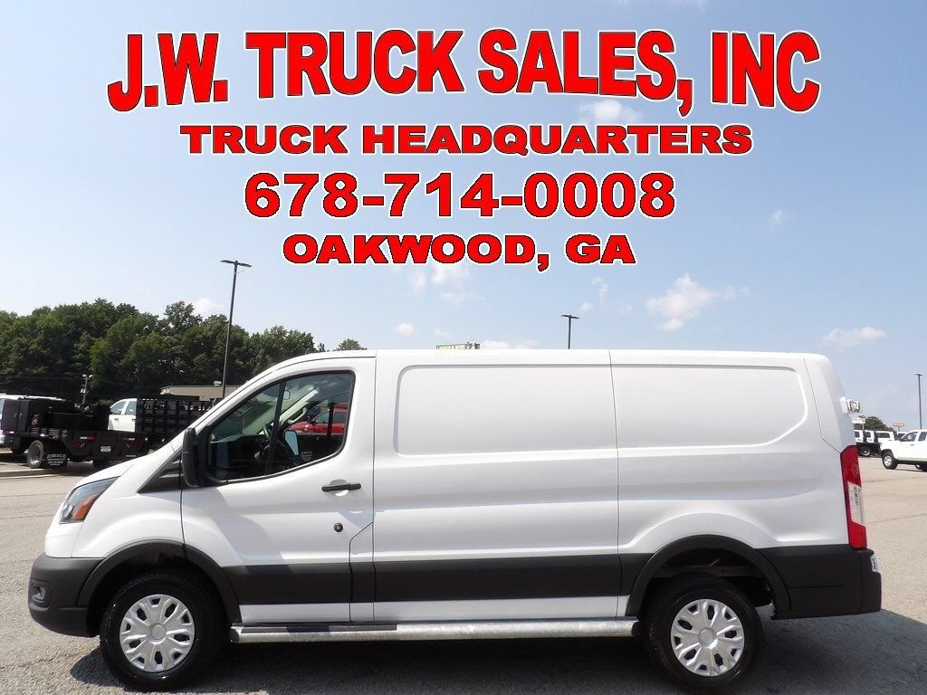 Used 2025 Ford Transit 250 Low Roof w/ Exterior Upgrade Package RWD image 2