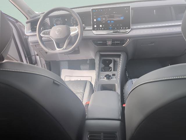 New 2025 Volkswagen Tiguan SE image 20