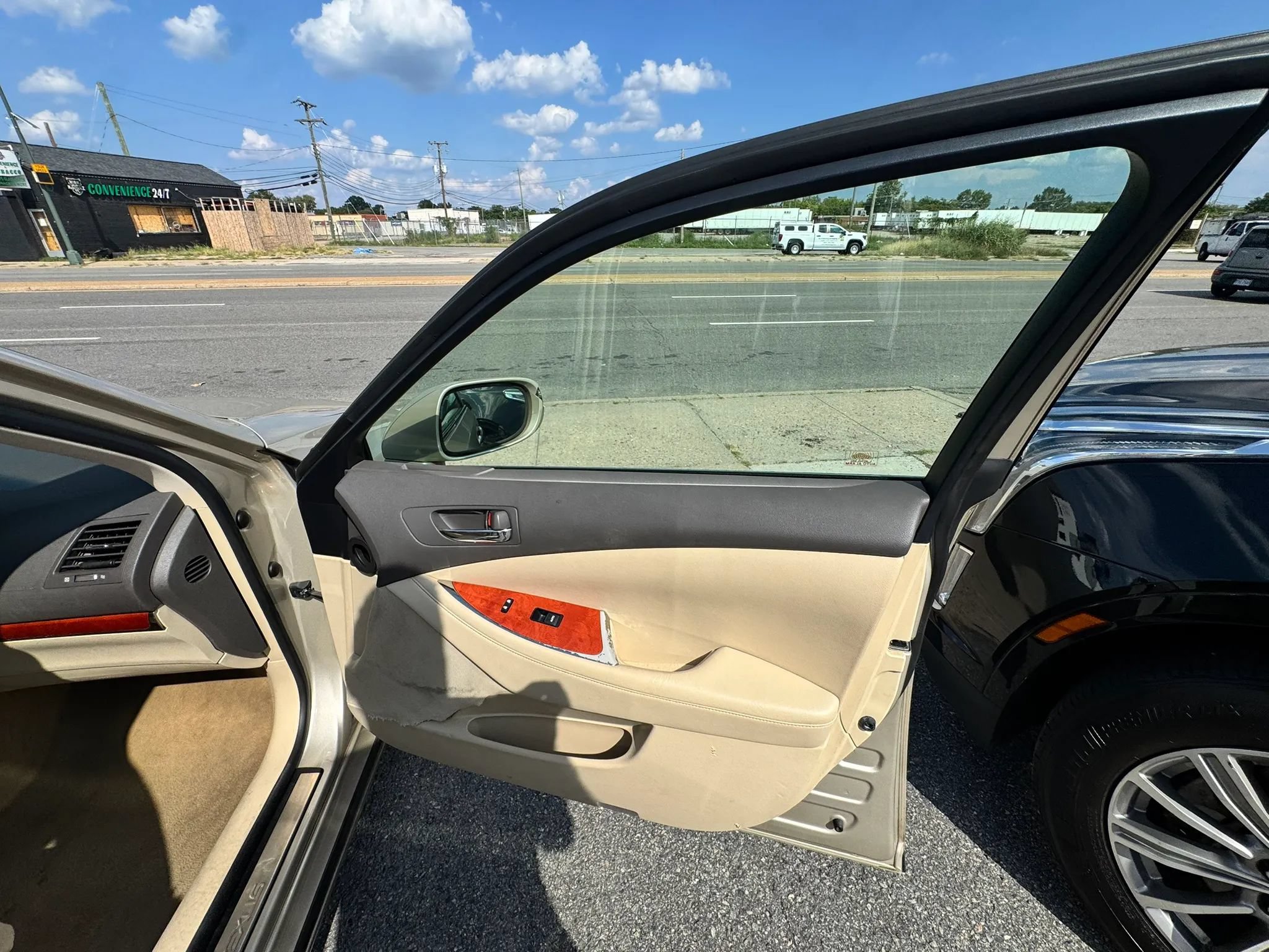 Used 2010 Lexus ES 350 FWD image 17