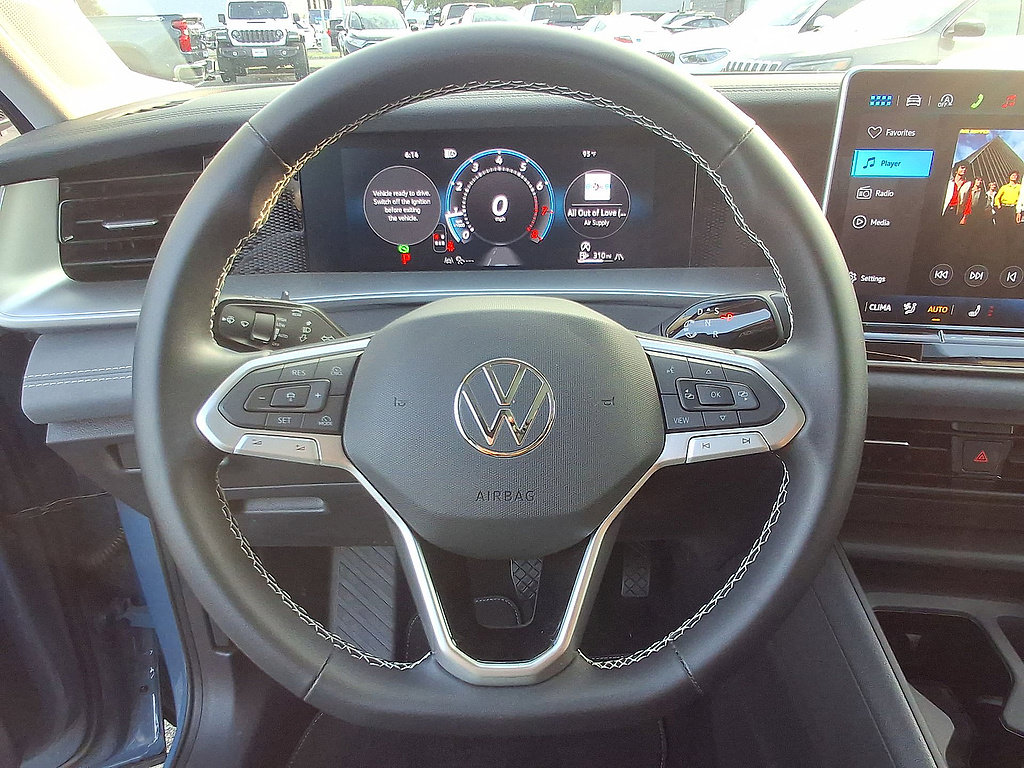 Used 2026 Volkswagen Tiguan SE AWD/4WD image 22